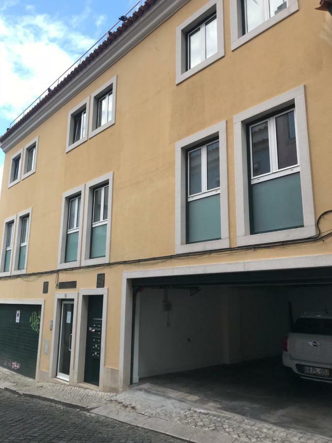 Prime Location - Historic District With Private Parking Apartment Lisbon Luaran gambar